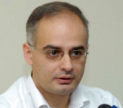 «Ռեժիմը փորձում է կթել երիտասարդ ընտանիքներին», - Զուրաբյան