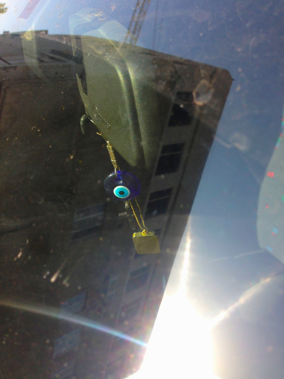 Աչքուլունքի արտադրողները «աննախադեպ» են անվանում ձախողումը